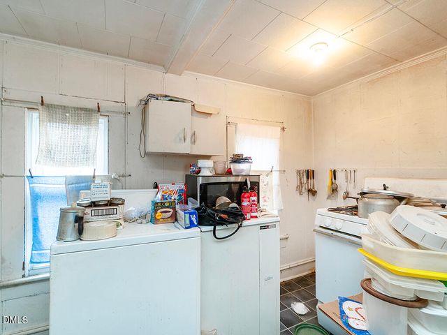 1010 Attica Street, Burlington, NC 27217