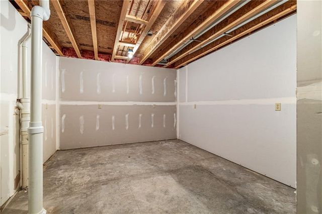 543 S Crestwood Court, Cadott, WI 54727