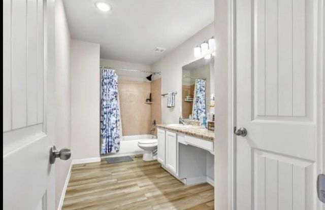 731 Hudler Street, La Marque, TX 77568