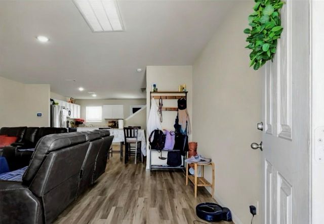 731 Hudler Street, La Marque, TX 77568