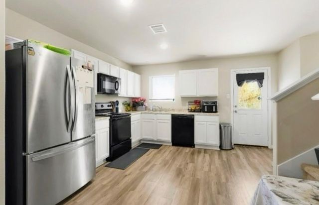 731 Hudler Street, La Marque, TX 77568