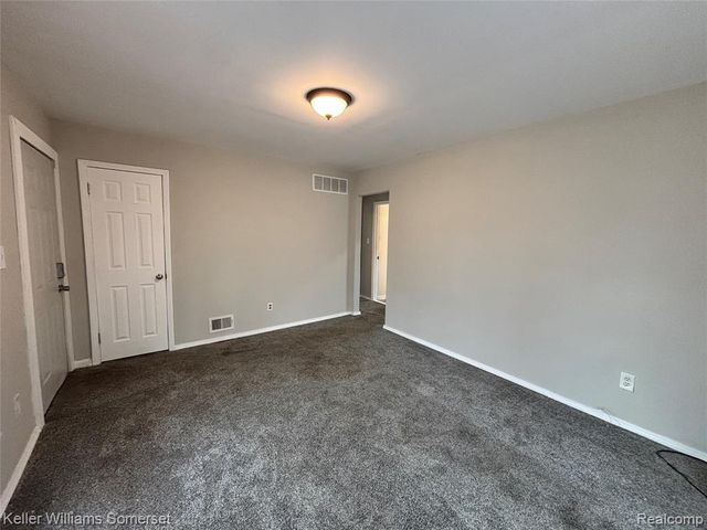 20245 Archdale Street, Detroit, MI 48235