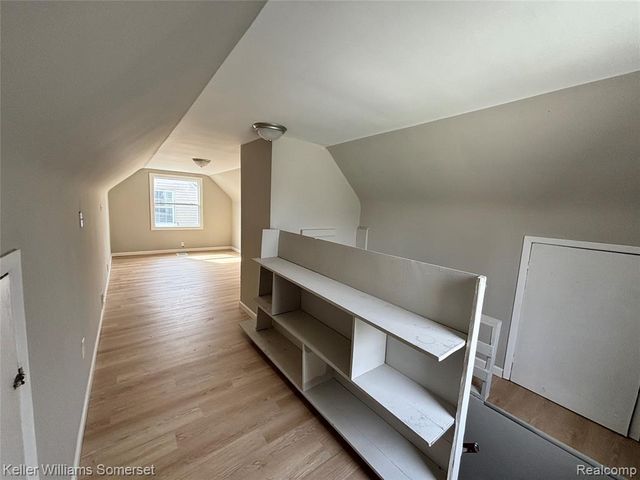 20245 Archdale Street, Detroit, MI 48235