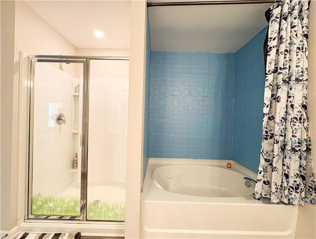 1900 Lanier Harbor Point, Buford, GA 30518