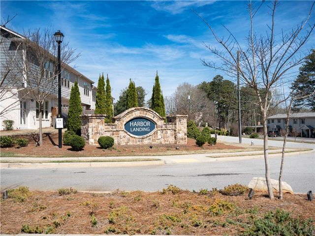 1900 Lanier Harbor Point, Buford, GA 30518