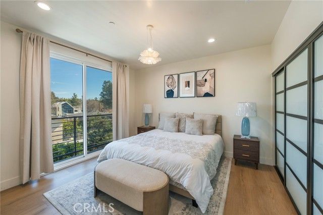 712 N Chestnut Avenue, Los Angeles, CA 90042