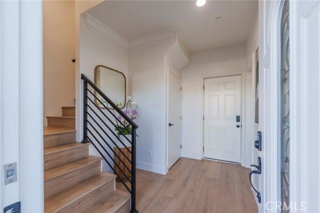 712 N Chestnut Avenue, Los Angeles, CA 90042