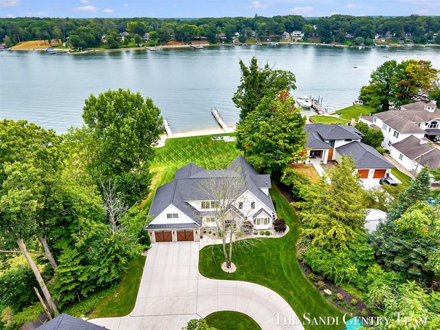17870 W Spring Lake Road, Spring Lake, MI 49456