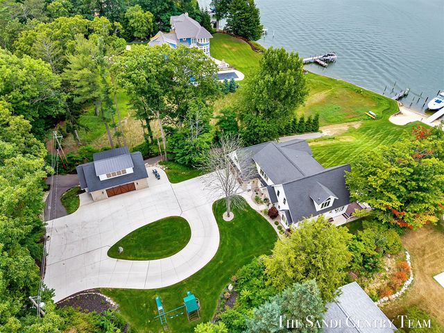 17870 W Spring Lake Road, Spring Lake, MI 49456
