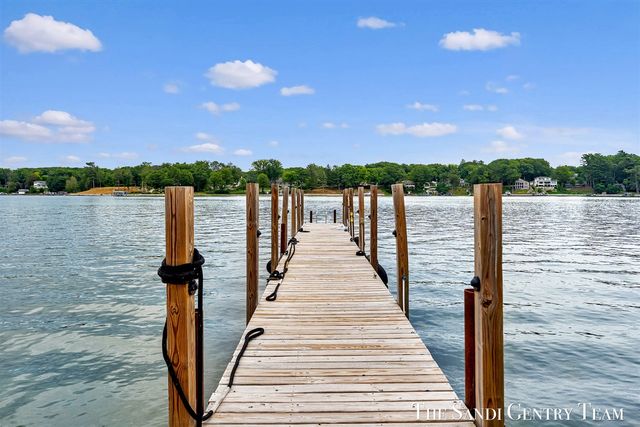 17870 W Spring Lake Road, Spring Lake, MI 49456