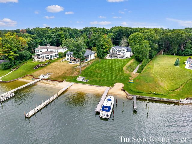 17870 W Spring Lake Road, Spring Lake, MI 49456