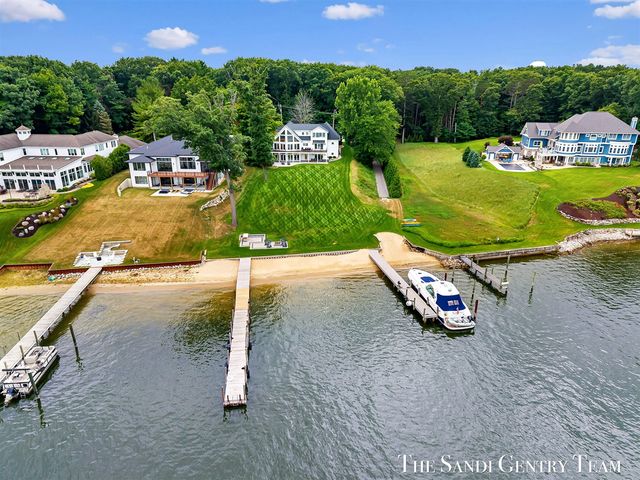 17870 W Spring Lake Road, Spring Lake, MI 49456