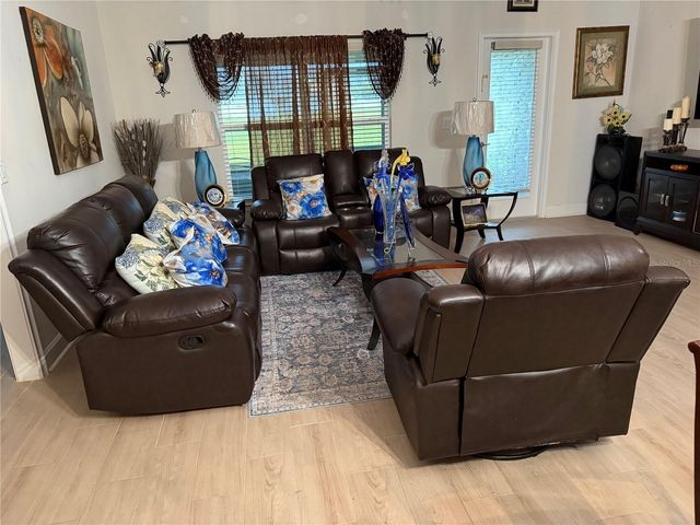 333 CIMARRON COURT, Kissimmee, FL 34759