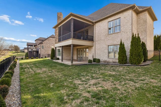 1625 Foxland Blvd, Gallatin, TN 37066