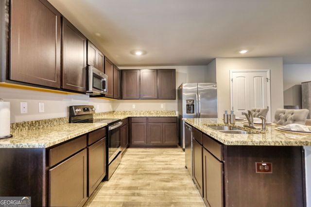 110 Chapel Heights Way, Covington, GA 30016