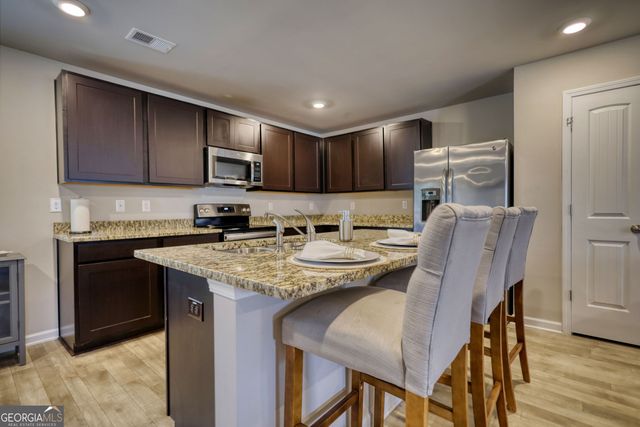 110 Chapel Heights Way, Covington, GA 30016