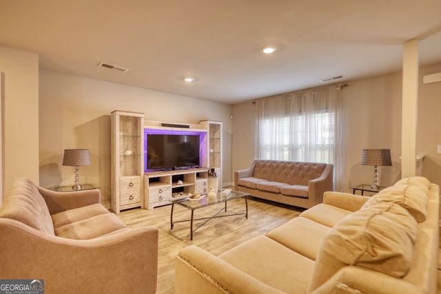 110 Chapel Heights Way, Covington, GA 30016