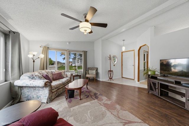 3004 E Fort Sumter Ln, Mead, WA 99021