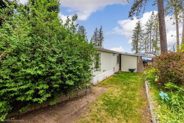 3004 E Fort Sumter Ln, Mead, WA 99021