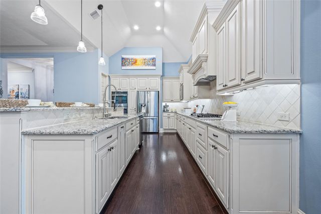 19904 Cullen Ridge Drive, Porter, TX 77365