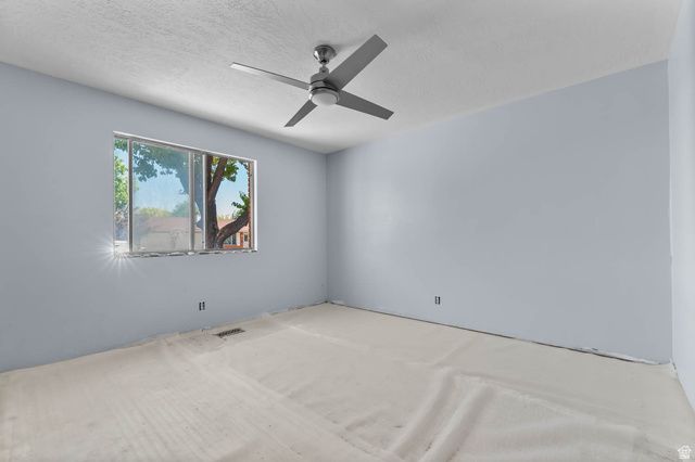 6296 S DUSTY CIR, Taylorsville, UT 84129