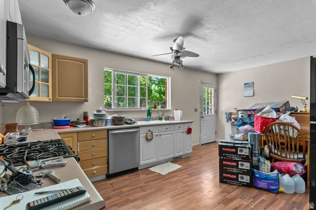 6296 S DUSTY CIR, Taylorsville, UT 84129