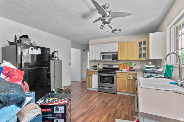 6296 S DUSTY CIR, Taylorsville, UT 84129