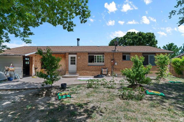 6296 S DUSTY CIR, Taylorsville, UT 84129
