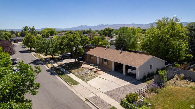 6296 S DUSTY CIR, Taylorsville, UT 84129