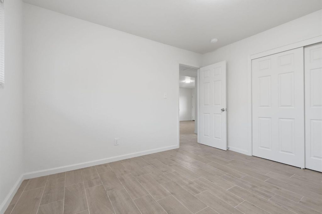 Image 15 of property listing at 1506 N Cobb, Porterville, CA 93257