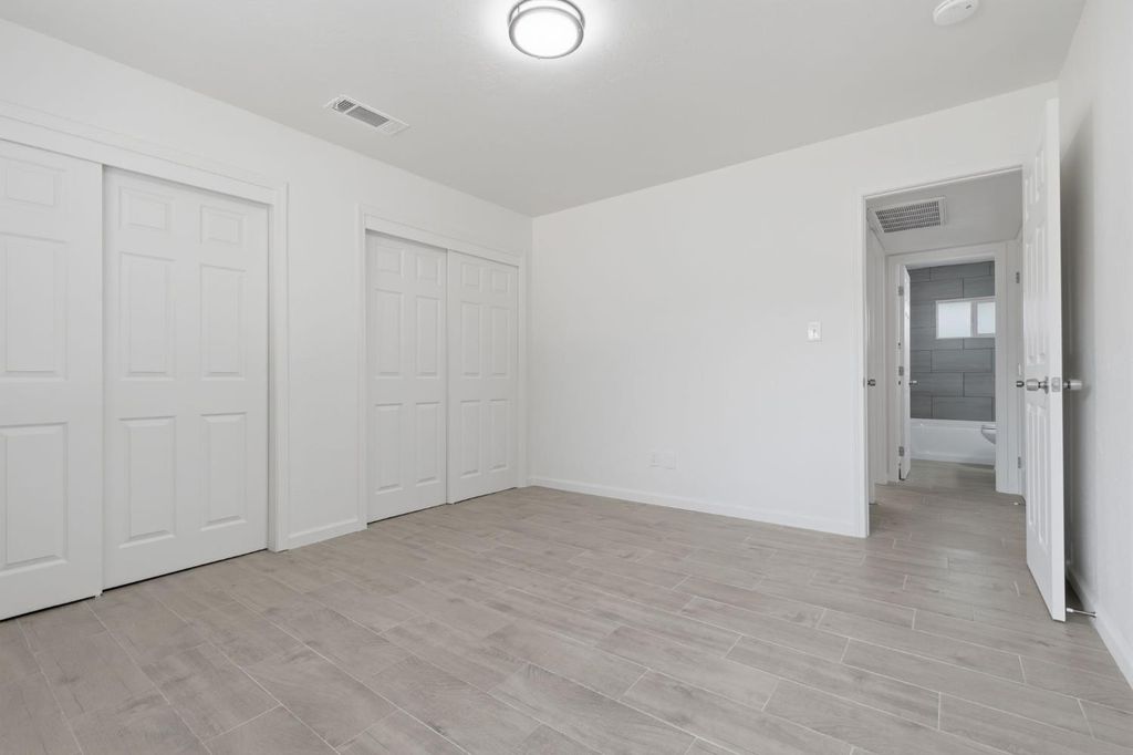 Image 20 of property listing at 1506 N Cobb, Porterville, CA 93257