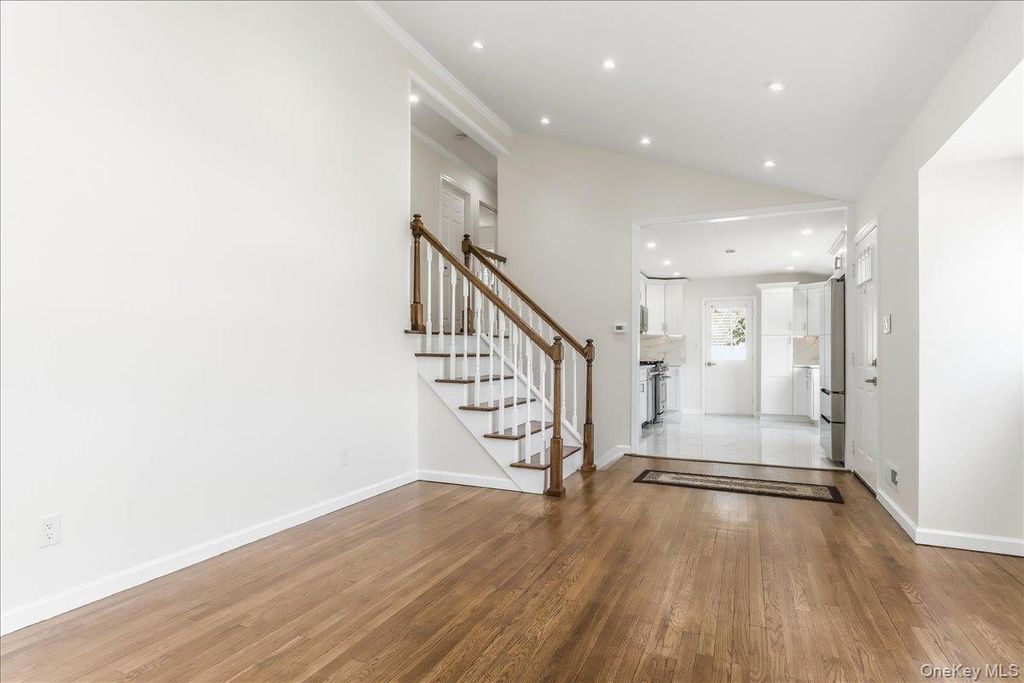 260 W 24th Street, Deer Park, NY 11729 — photo 3