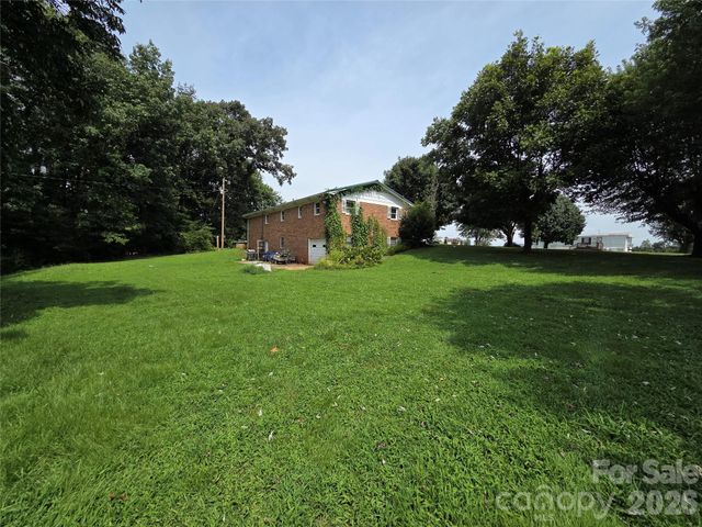 1743 Baber Road, Rutherfordton, NC 28139