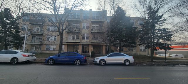 2501 W TOUHY Avenue 107, Chicago, IL 60645