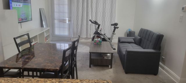 2501 W TOUHY Avenue 107, Chicago, IL 60645