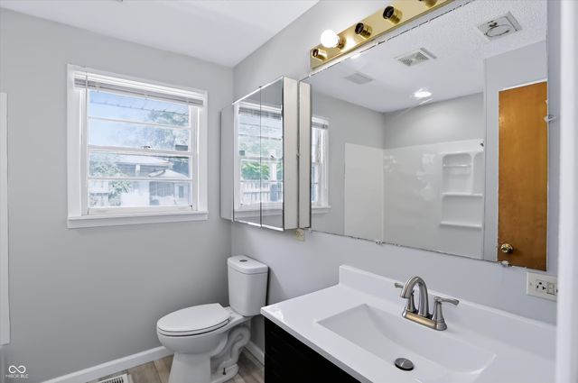3434 E 8th, Anderson, IN 46012