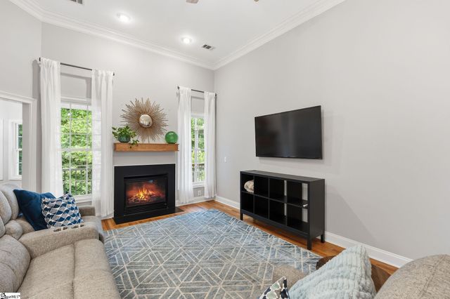 16 Shannon Ridge Court, Greenville, SC 29615