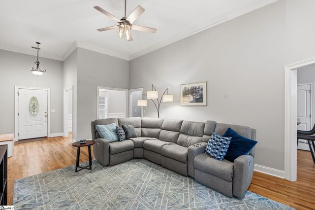 16 Shannon Ridge Court, Greenville, SC 29615