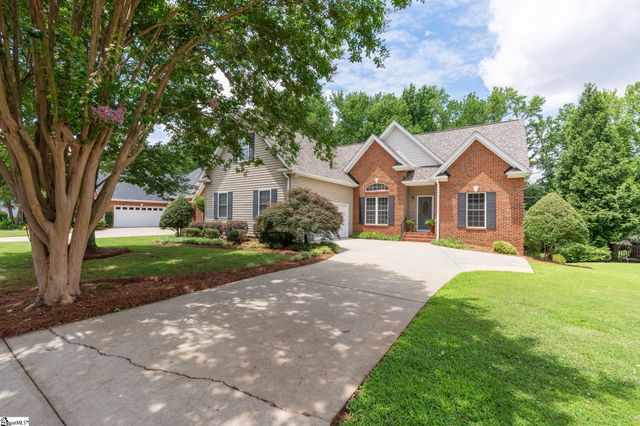 16 Shannon Ridge Court, Greenville, SC 29615