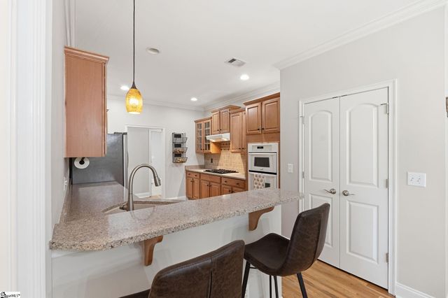 16 Shannon Ridge Court, Greenville, SC 29615