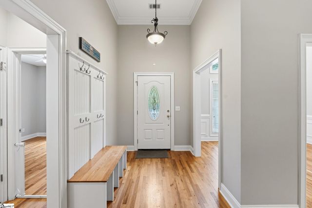 16 Shannon Ridge Court, Greenville, SC 29615