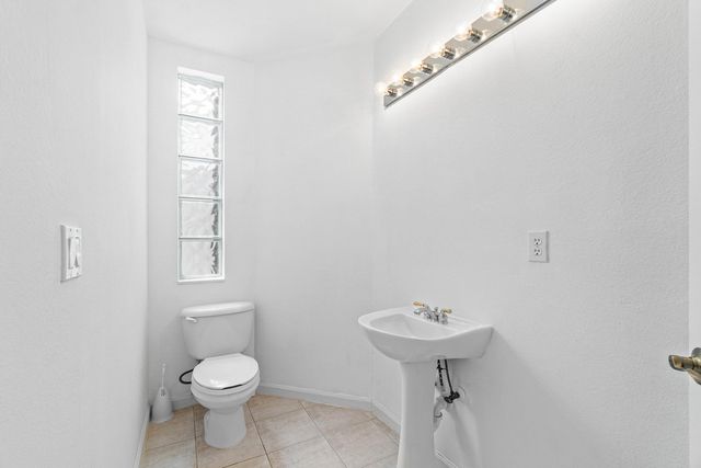 103 Sunset Cove Lane, Palm Beach Gardens, FL 33418