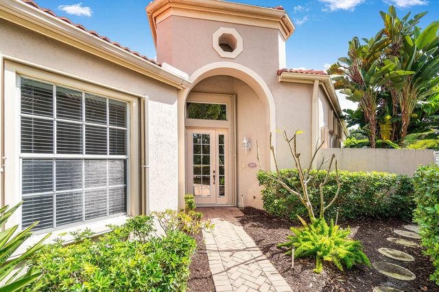 103 Sunset Cove Lane, Palm Beach Gardens, FL 33418
