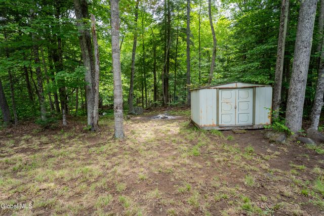 978 W Mountain Co Rt 10, Day, NY 12835