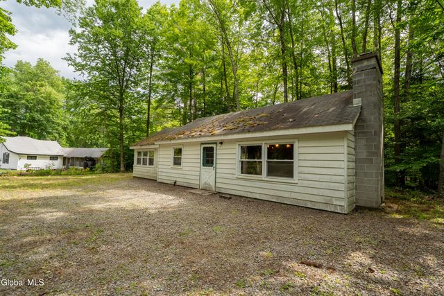 978 W Mountain Co Rt 10, Day, NY 12835