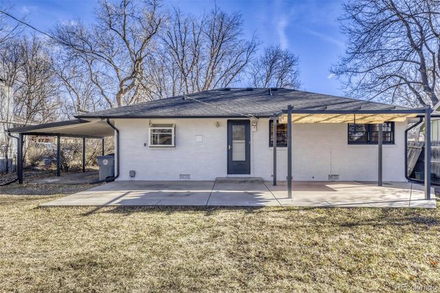 1117 Collyer Street, Longmont, CO 80501