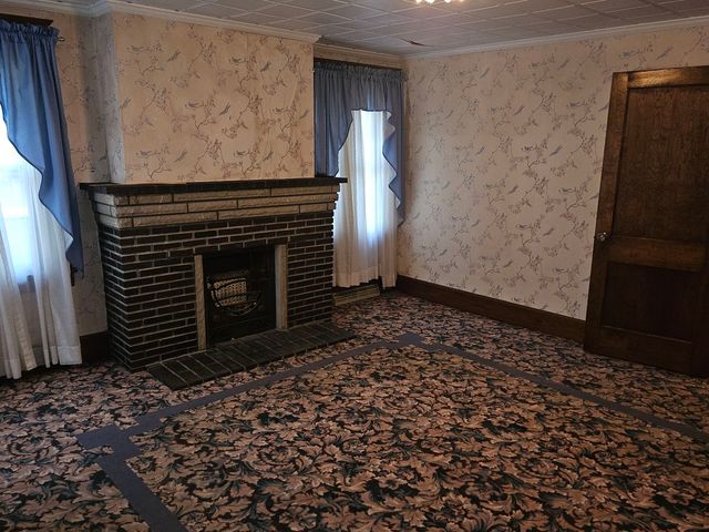 705 Laughlin AVENUE, Aliquippa, PA 15001