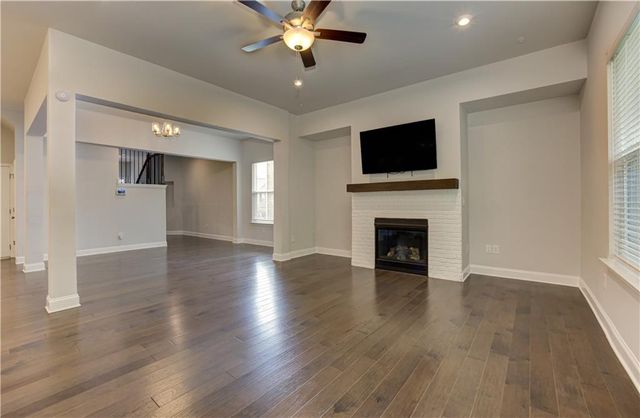 137 Holden Way, Woodstock, GA 30189