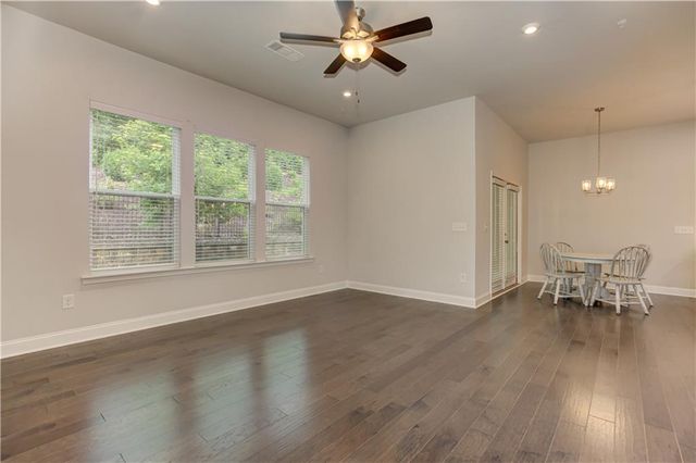 137 Holden Way, Woodstock, GA 30189