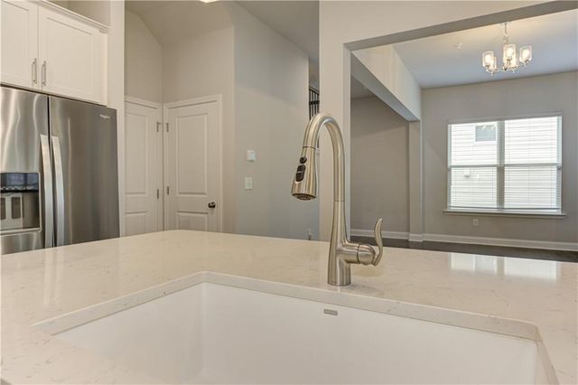 137 Holden Way, Woodstock, GA 30189